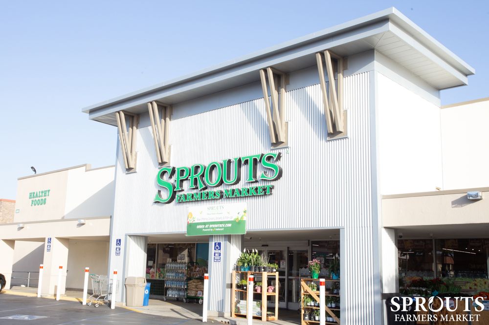 Sprouts Chula Vista Enterance